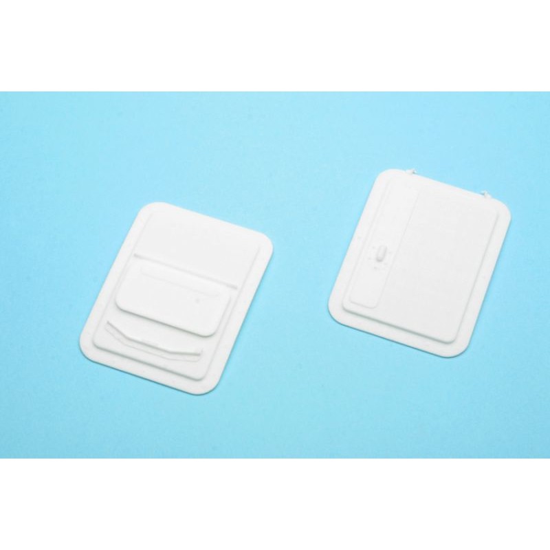 Escotilla de mantenimiento frontal Lama 1: 6